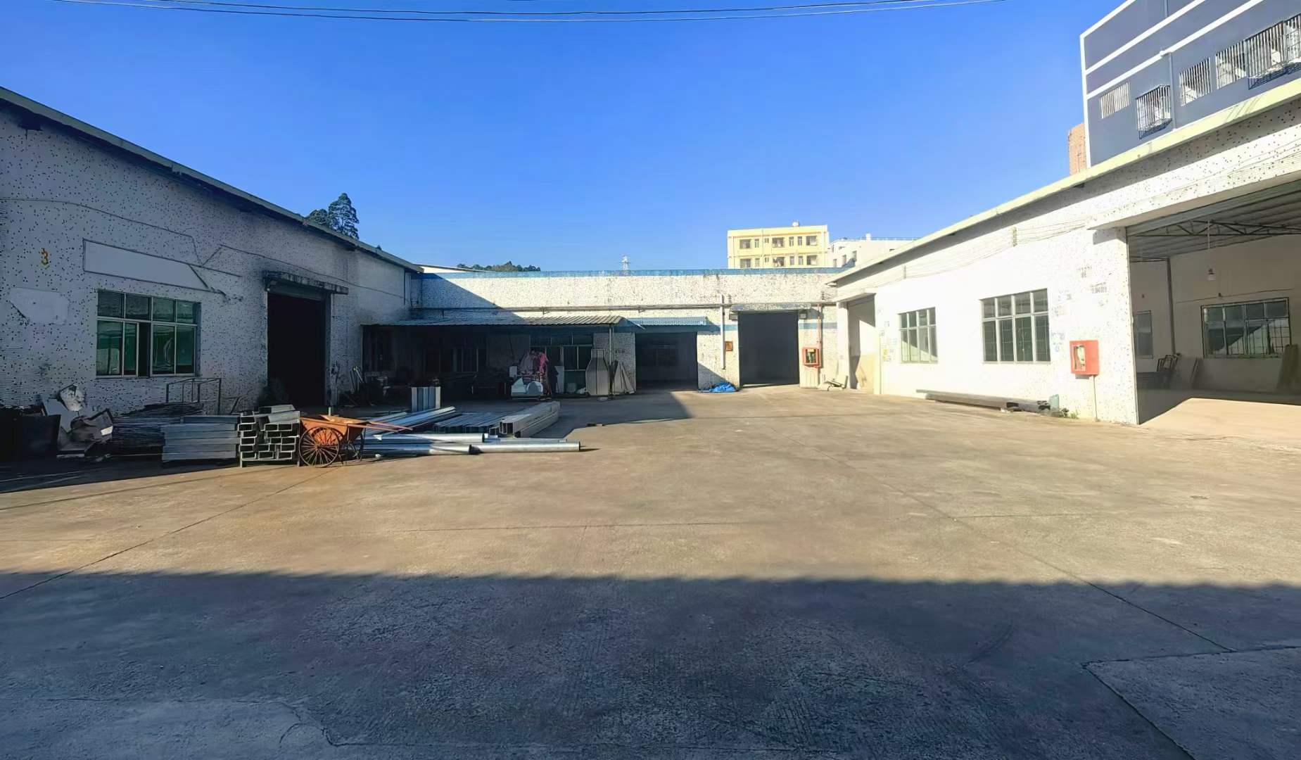 龙岗坪地年丰社区5.5米高钢构厂房出租